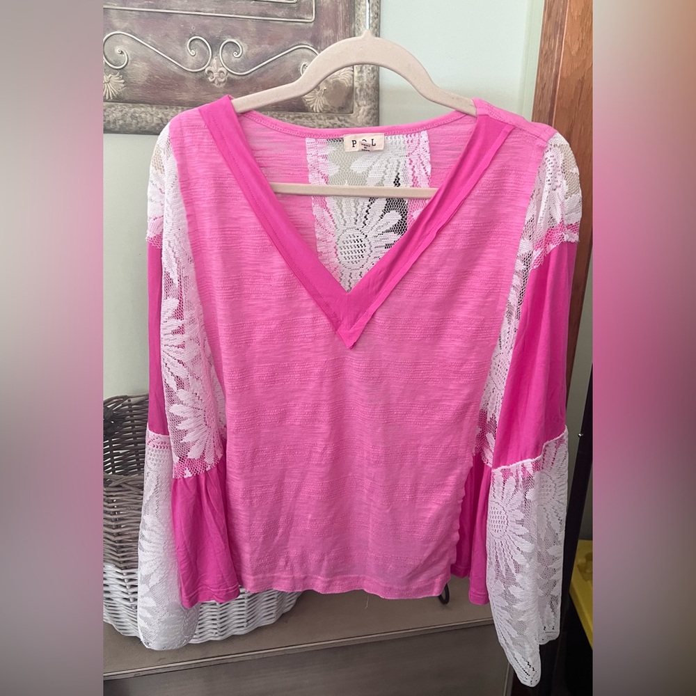 NWOT POL size Large (but can fit a med or xl) pink lace top!